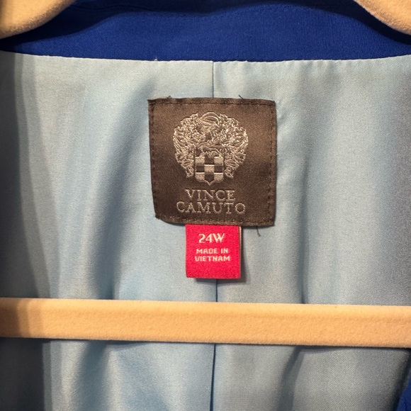 Single Button Blazer - Picture 5 of 7